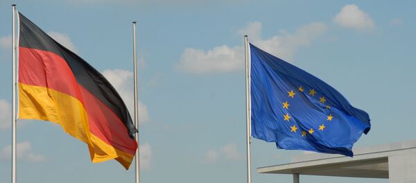 Las banderas de Alemania y Unión Europea - Sputnik Mundo