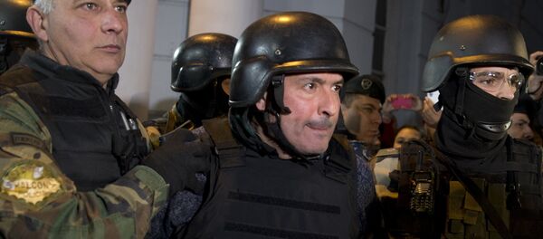 José López (centro), exsecretario de Obras Públicas - Sputnik Mundo