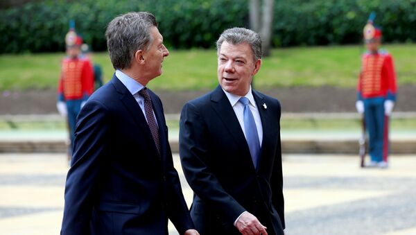 Mauricio Macri, presidente de Argentina, y Juan Manuel Santos, presidente de Colombia Mauricio Macri, presidente de Argentina, y Juan Manuel Santos, presidente de Colombia - Sputnik Mundo
