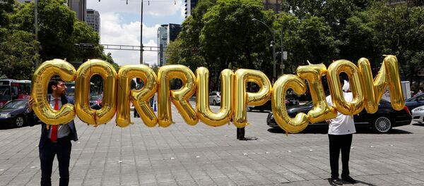 La palabra 'Corrupción' de globos - Sputnik Mundo