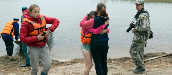 Sobrevivientes de la tragedia en el lago Syamózero de la República de Carelia - Sputnik Mundo