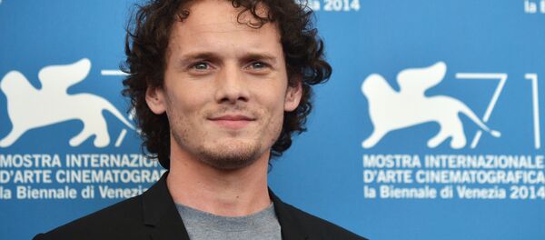 El actor Anton Yelchin - Sputnik Mundo