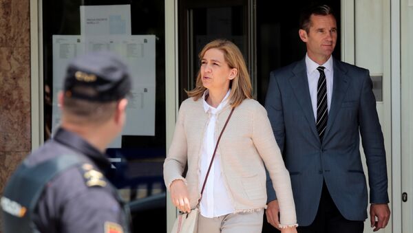 Infanta Cristna de Borbón y su marido Inaki Urdangarin - Sputnik Mundo