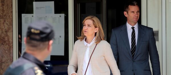 Infanta Cristna de Borbón y su marido Inaki Urdangarin - Sputnik Mundo