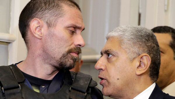 El empresario farmacéutico argentino Ibar Pérez Corradi y su abogado Carlos Broitman El empresario farmacéutico argentino Ibar Pérez Corradi y su abogado Carlos Broitman - Sputnik Mundo