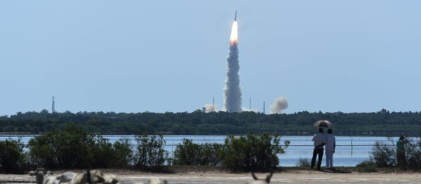 El lanzamiento del cohete indio PSLV-C34 El lanzamiento del cohete indio PSLV-C34 - Sputnik Mundo