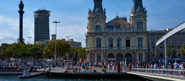 Turistas en Barcelona, España - Sputnik Mundo