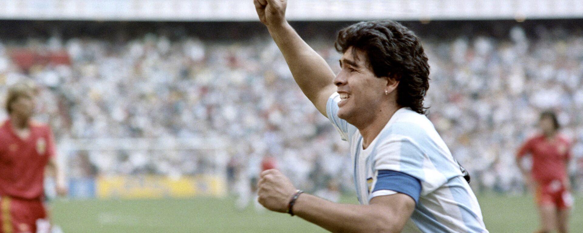 Futbolista Diego Maradona durante la Copa Mundial 1986 Futbolista Diego Maradona durante la Copa Mundial 1986 - Sputnik Mundo, 1920, 16.09.2021