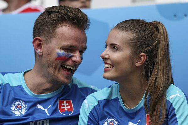 Las hinchas más atractivas de la Eurocopa 2016 Las hinchas más atractivas de la Eurocopa 2016 - Sputnik Mundo