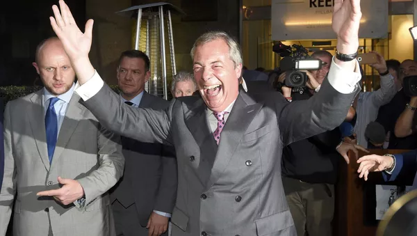 Nigel Farage, líder del Partido por la Independencia del Reino Unido (UKIP) - Sputnik Mundo