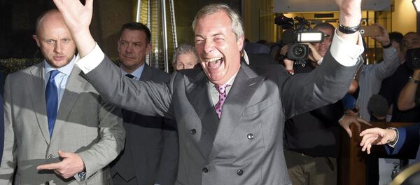 Nigel Farage, líder del Partido por la Independencia del Reino Unido (UKIP) - Sputnik Mundo