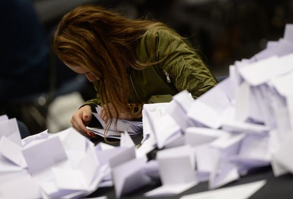 Los resultados del referéndum en el Reino Unido sobre la salida de la UE Los resultados del referéndum en el Reino Unido sobre la salida de la UE - Sputnik Mundo