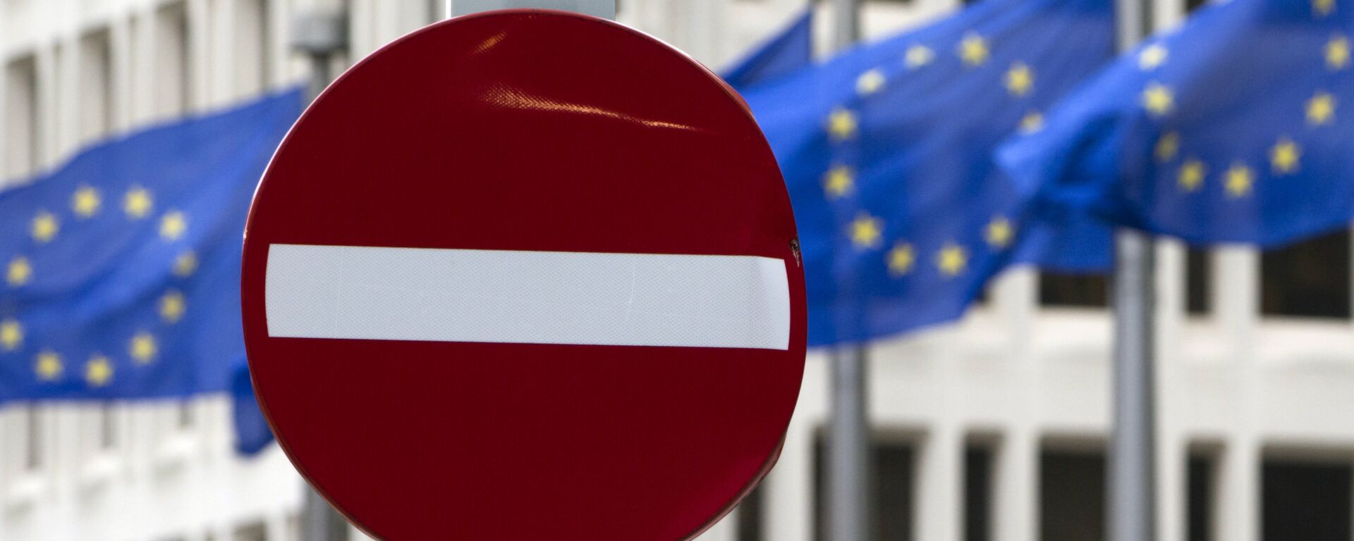 Banderas de la UE - Sputnik Mundo, 1920, 08.04.2022