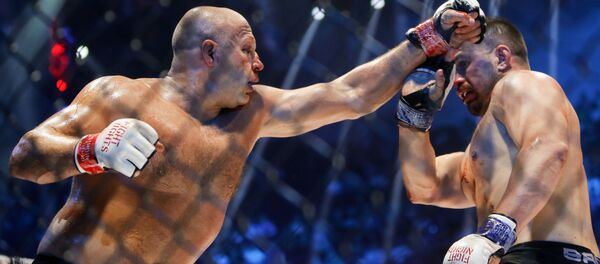 Fiódor Yemeliánenko, luchador de artes marciales mixtas Fiódor Yemeliánenko, luchador de artes marciales mixtas - Sputnik Mundo