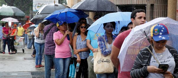 Validación de firmas en Venezuela - Sputnik Mundo