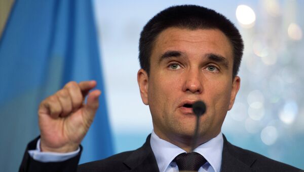 Ukrainian Foreign Minister Pavlo Klimkin speaks to reporters at the State Department in Washington - Sputnik Mundo