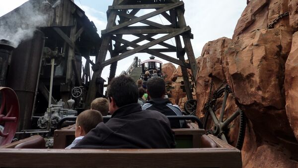 Montaña rusa - Sputnik Mundo