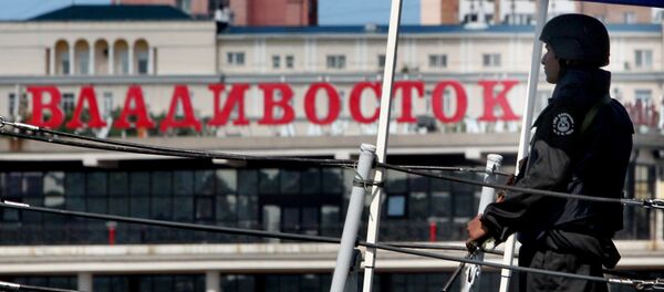 La llegada de la Marina india al puerto de Vladivostok (archivo) La llegada de la Marina india al puerto de Vladivostok (archivo) - Sputnik Mundo