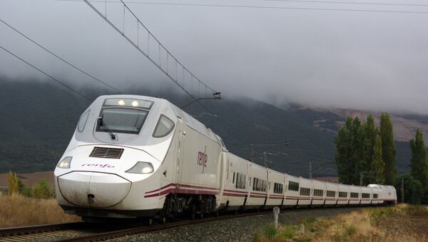Un tren - Sputnik Mundo