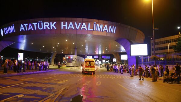 Aeropuerto Ataturk en Estambul tras el atentado Aeropuerto Ataturk en Estambul tras el atentado - Sputnik Mundo