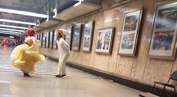 Los secretos del transporte urbano de Ciudad de México, al descubierto en Moscú - Sputnik Mundo