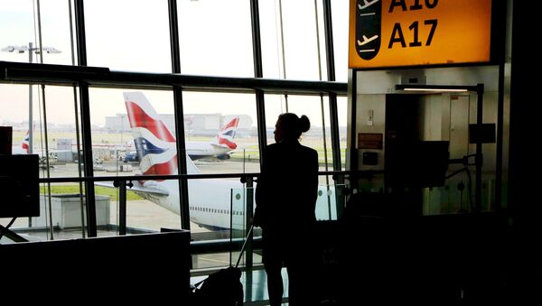 El aeropuerto británico de Heathrow - Sputnik Mundo