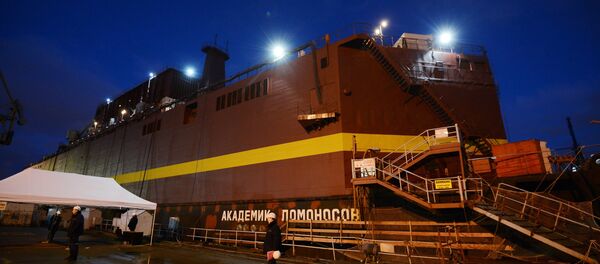 'Akadémik Lomonósov', la primera central nuclear flotante - Sputnik Mundo