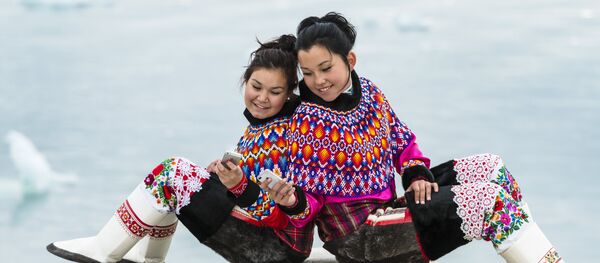 Jóvenes esquimales - Sputnik Mundo