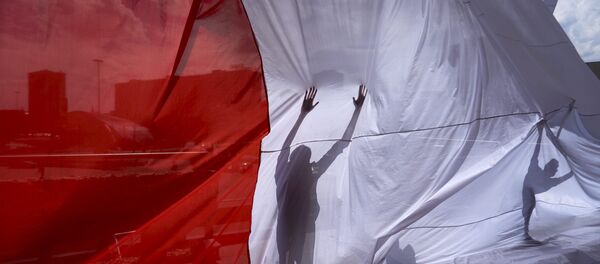 Bandera de Polonia - Sputnik Mundo