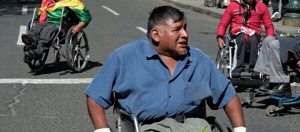 Protesta de discapacitados en La Paz, Bolivia - Sputnik Mundo