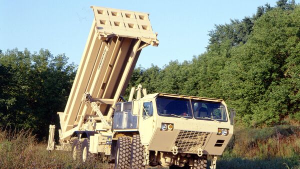 The US Army's Terminal High Altitude Area Defense (THAAD) interceptor, coming soon to South Korea. - Sputnik Mundo