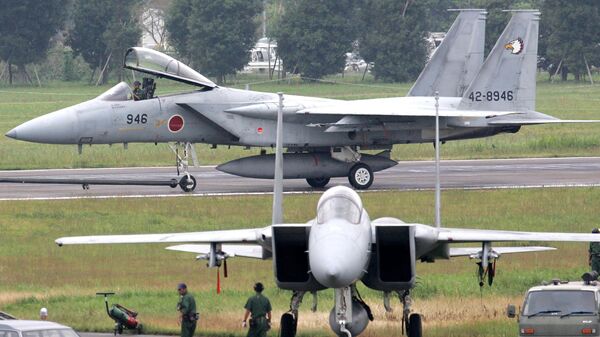 Cazas japoneses F-15 - Sputnik Mundo