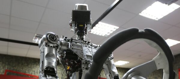 Una plataforma tecnológica para creación de un androide - Sputnik Mundo