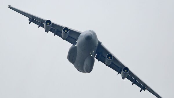 Y-20, el avión de diseño propio chino con mayor capacidad de carga del país - Sputnik Mundo