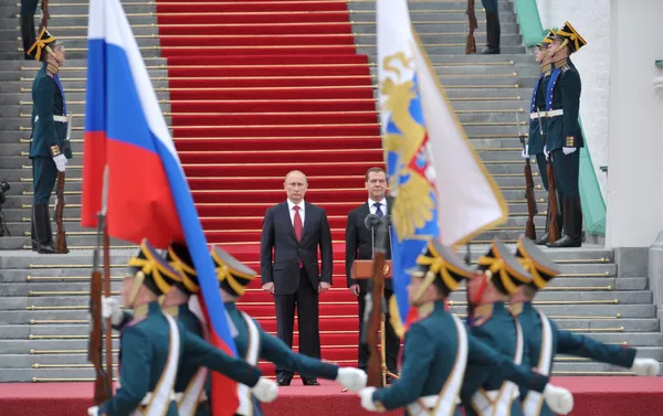 Ceremonia de asunción del presidente electo Vladimir Putin Ceremonia de asunción del presidente electo Vladimir Putin - Sputnik Mundo