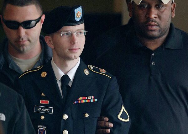 El exsoldado estadounidense Bradley Manning (ahora Chelsea Manning) - Sputnik Mundo
