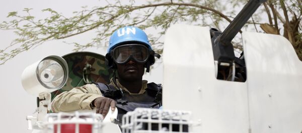 Un soldado de la ONU en la ciudad maliense de Kidal - Sputnik Mundo