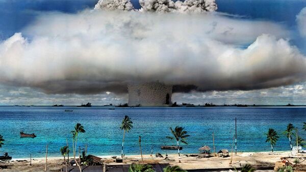 Una prueba nuclear de EEUU (archivo) - Sputnik Mundo