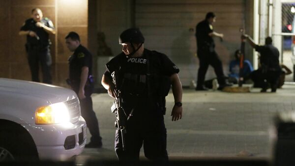 Los policías de Dallas - Sputnik Mundo