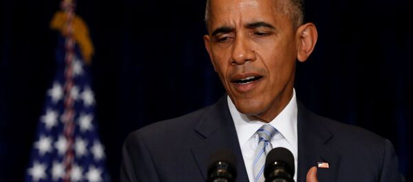 Obama delivers remarks on recent police-involved shootings in Louisiana and Minnesota after arriving ahead of a NATO Summit in Warsaw, Poland Obama delivers remarks on recent police-involved shootings in Louisiana and Minnesota after arriving ahead of a NATO Summit in Warsaw, Poland - Sputnik Mundo