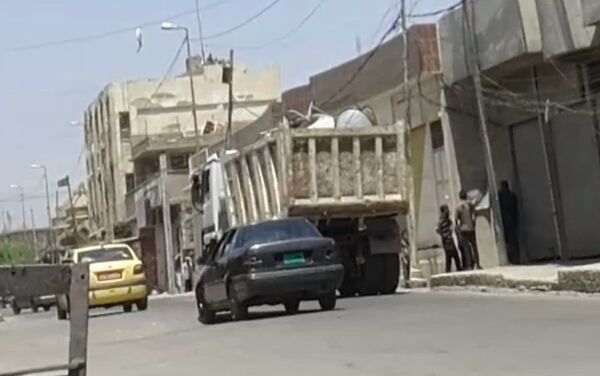 Camión del Daesh en la ciudad de Mosul Camión del Daesh en la ciudad de Mosul - Sputnik Mundo