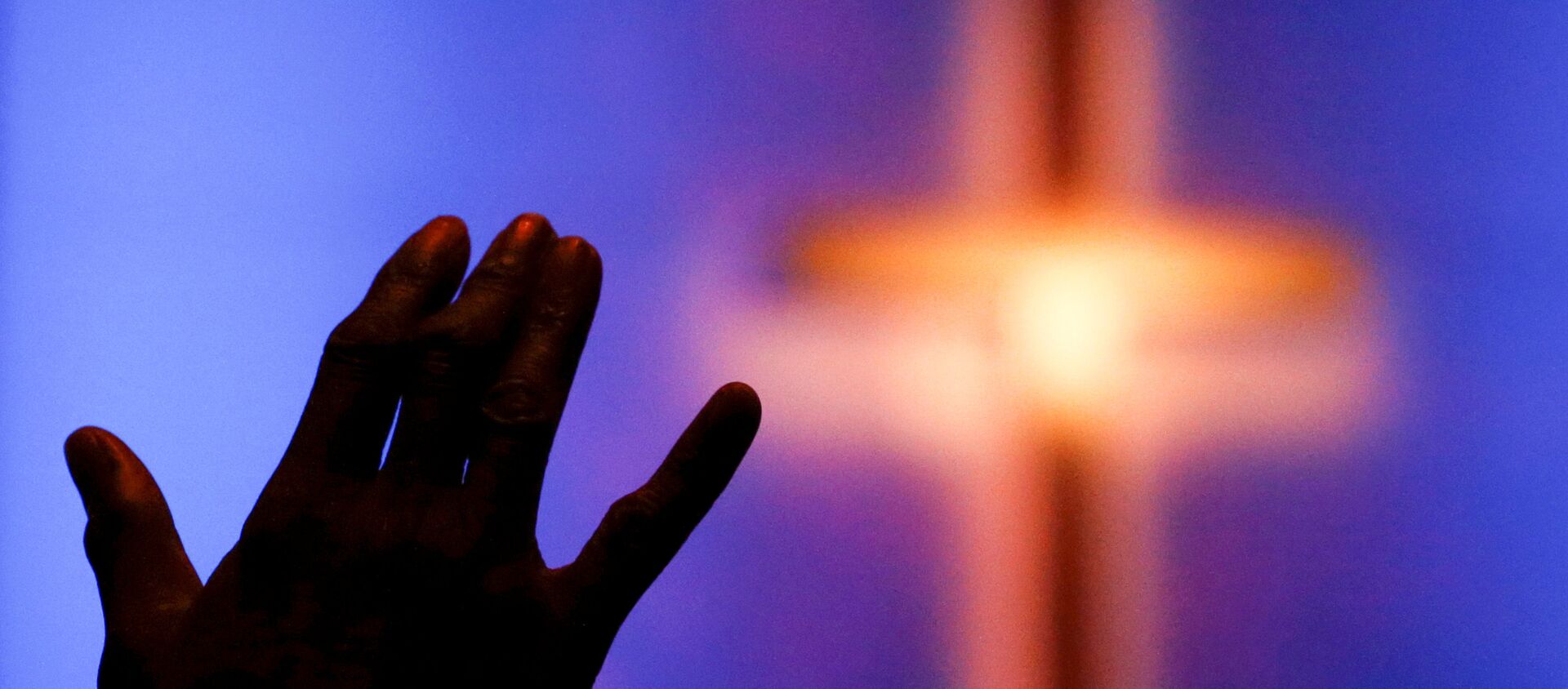 Crucifijo - Sputnik Mundo, 1920, 15.11.2017