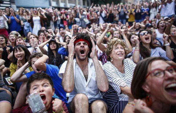Euforia y llanto en la final de la Eurocopa 2016 - Sputnik Mundo
