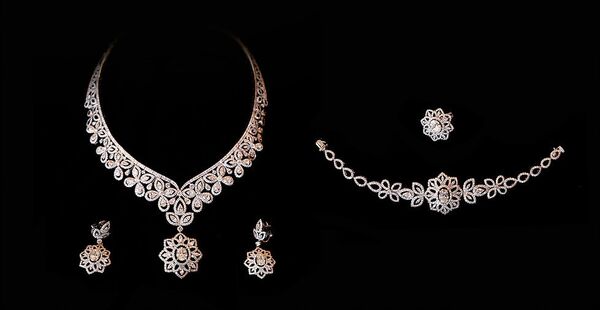 Set de joyas de Diamantes y Oro Blanco - Sputnik Mundo