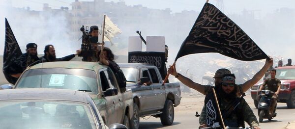 Militantes del grupo terrorista Frente al Nusra - Sputnik Mundo