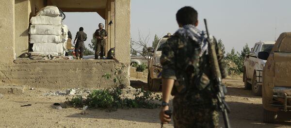 Milicianos kurdos en el norte de Siria (archivo) Milicianos kurdos en el norte de Siria (archivo) - Sputnik Mundo