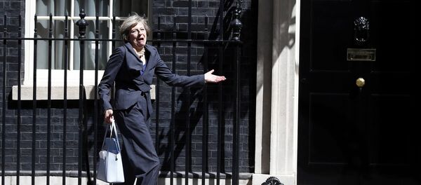 Theresa May, primera ministra del Reino Unido - Sputnik Mundo
