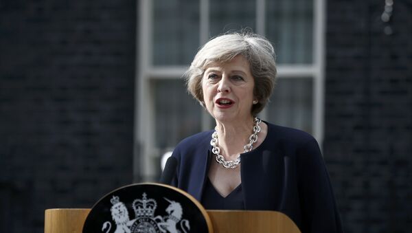 Theresa May, primera ministra británica - Sputnik Mundo