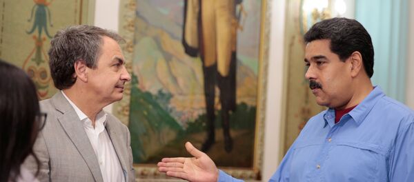 Expresidente español, José Luis Rodríguez Zapatero y presidente venezolano, Nicolás Maduro - Sputnik Mundo