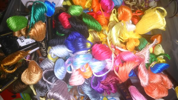 Tenagos,  combinación de colores y formas indefinidas - Sputnik Mundo